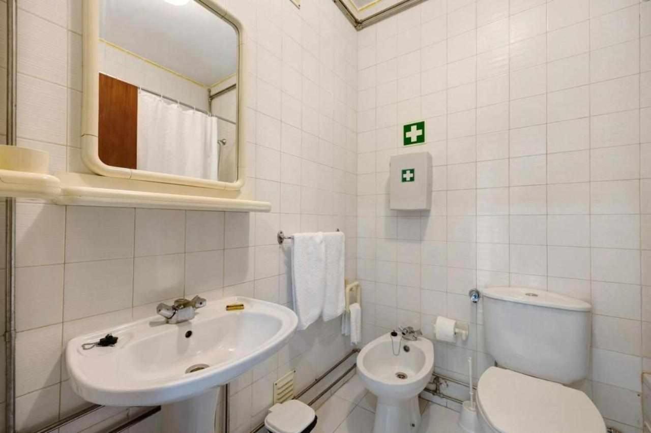Apartamentos Torre Da Rocha Frente Ao Mar Portimão Dış mekan fotoğraf