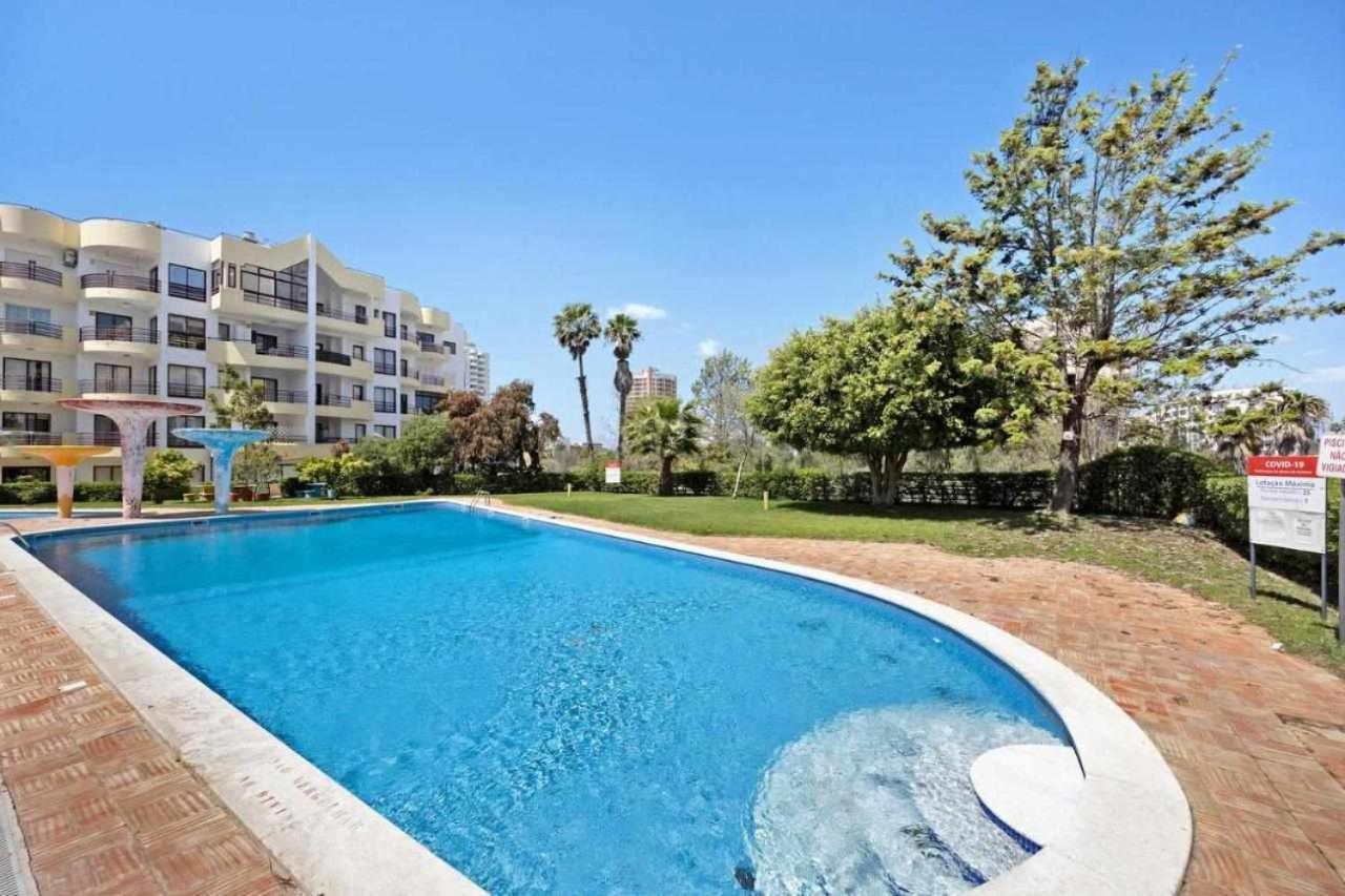 Apartamentos Torre Da Rocha Frente Ao Mar Portimão Dış mekan fotoğraf